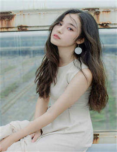 《最近中文字幕在线资源3-高中校花陈若雪H校长》